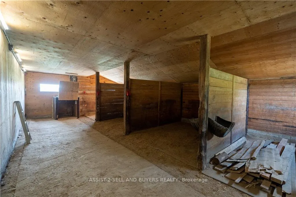 Photo 16 of 22225 Binette Road, North Glengarry, North Glengarry (Lochiel) Twp — HOMEH