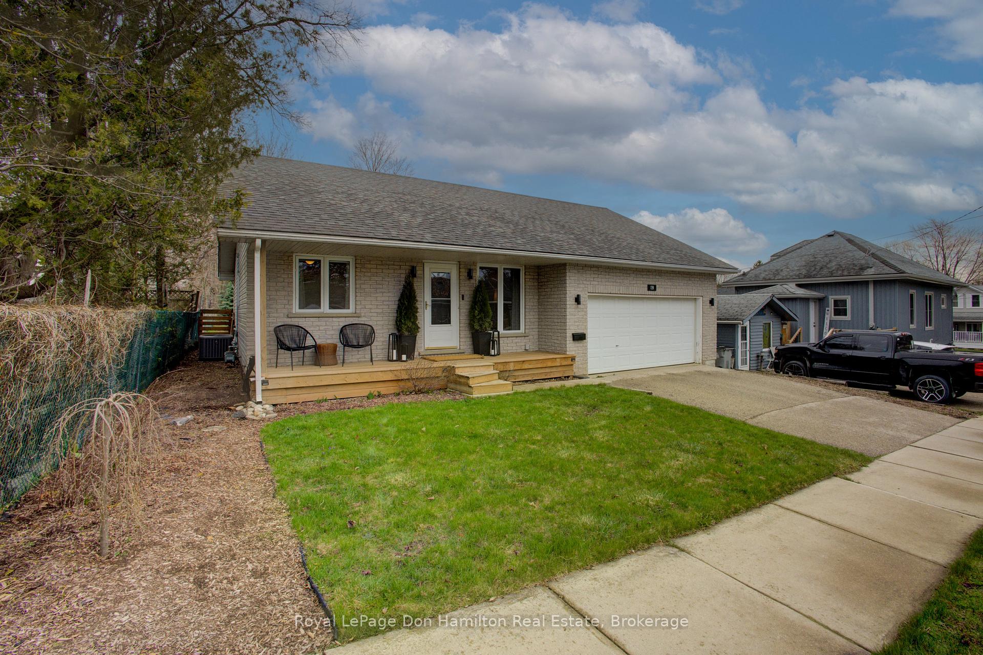 Photo 2 of 139 Queen Street E, North Perth, Listowel — HOMEH