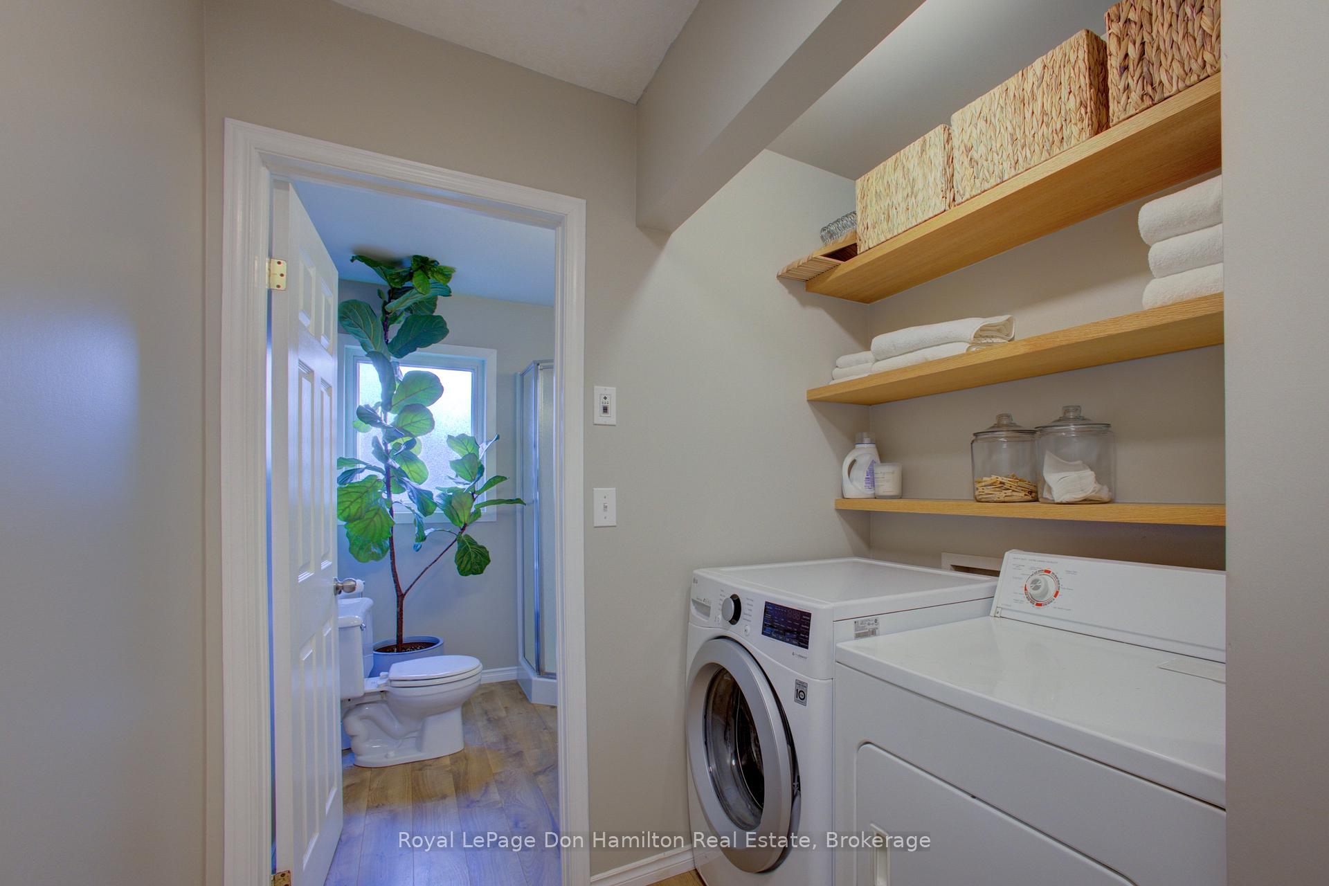 Photo 22 of 139 Queen Street E, North Perth, Listowel — HOMEH