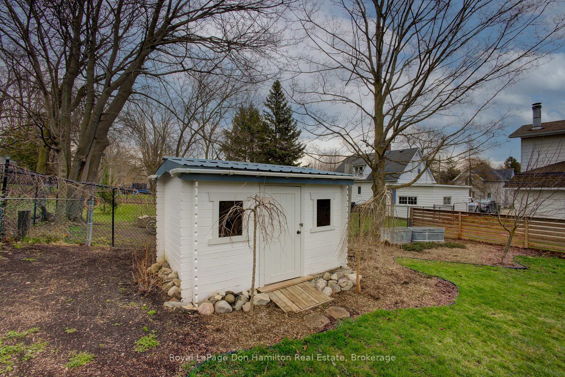 Photo 37 of 139 Queen Street E, North Perth, Listowel — HOMEH
