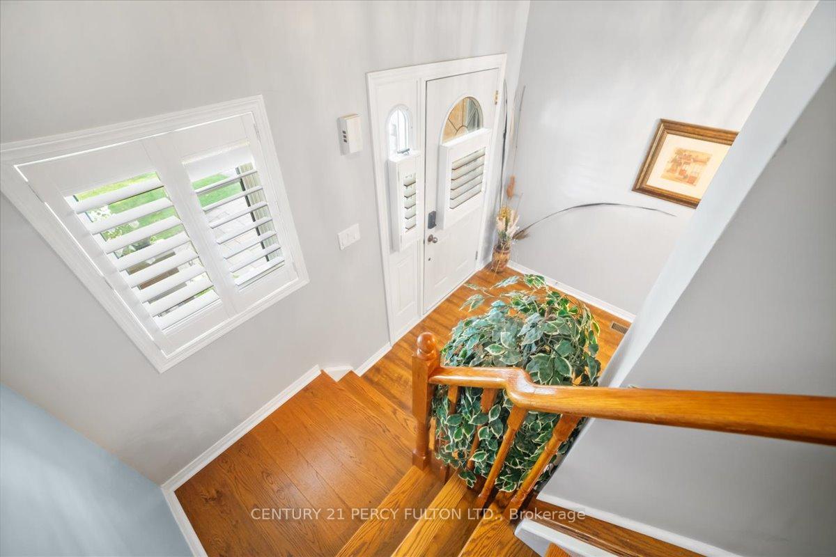 Photo 4 of 1250 Ormond Drive, Oshawa, Samac — HOMEH
