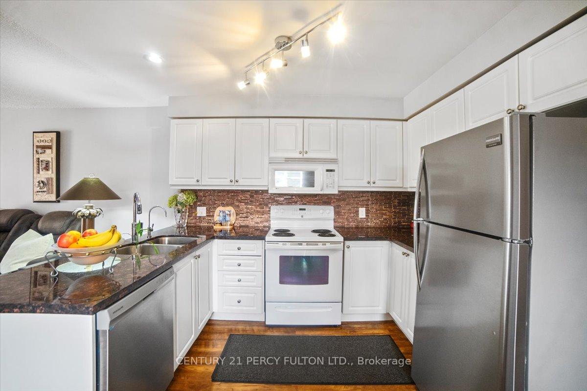Photo 8 of 1250 Ormond Drive, Oshawa, Samac — HOMEH