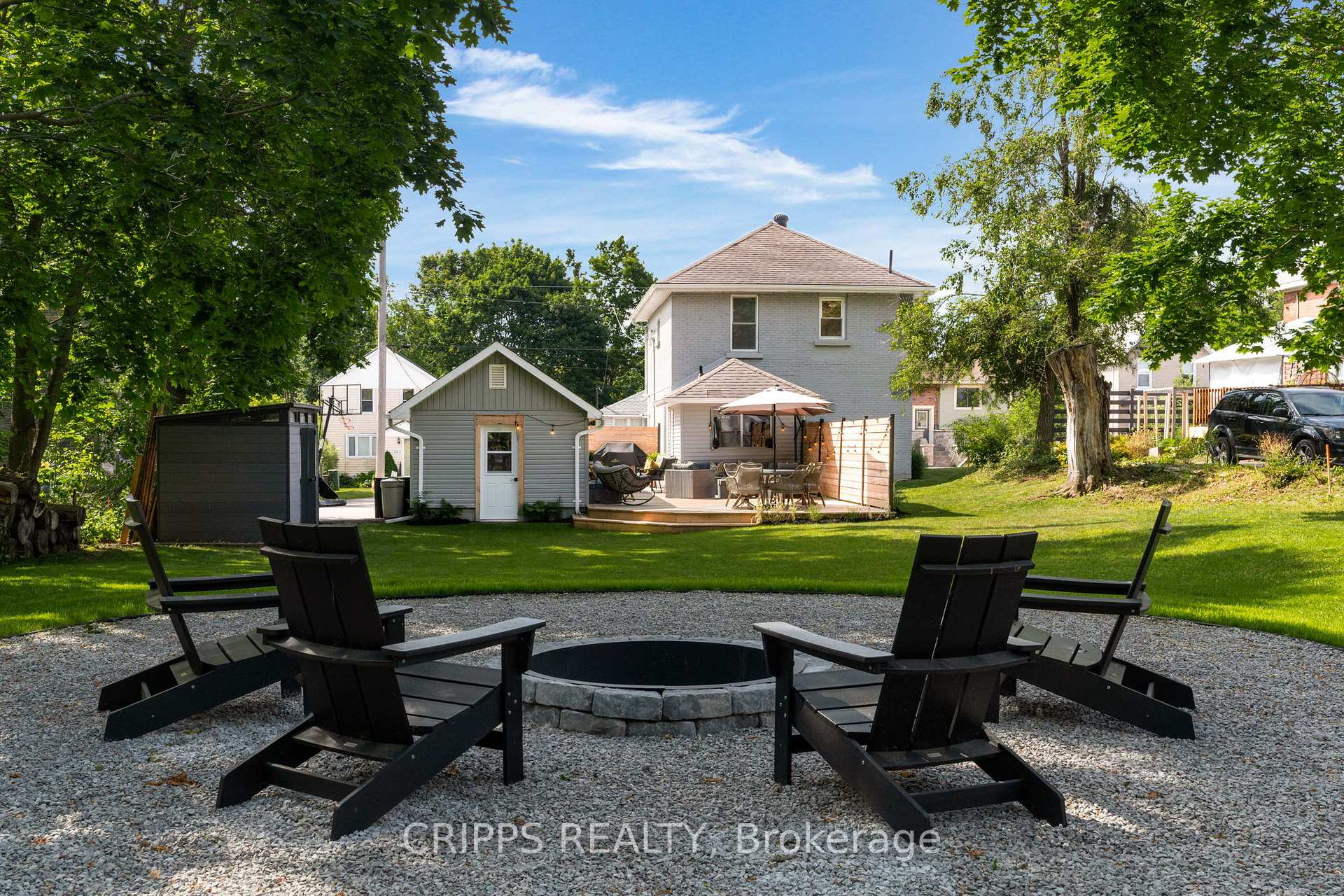 Photo 3 of 268 John Street N, Orillia — HOMEH