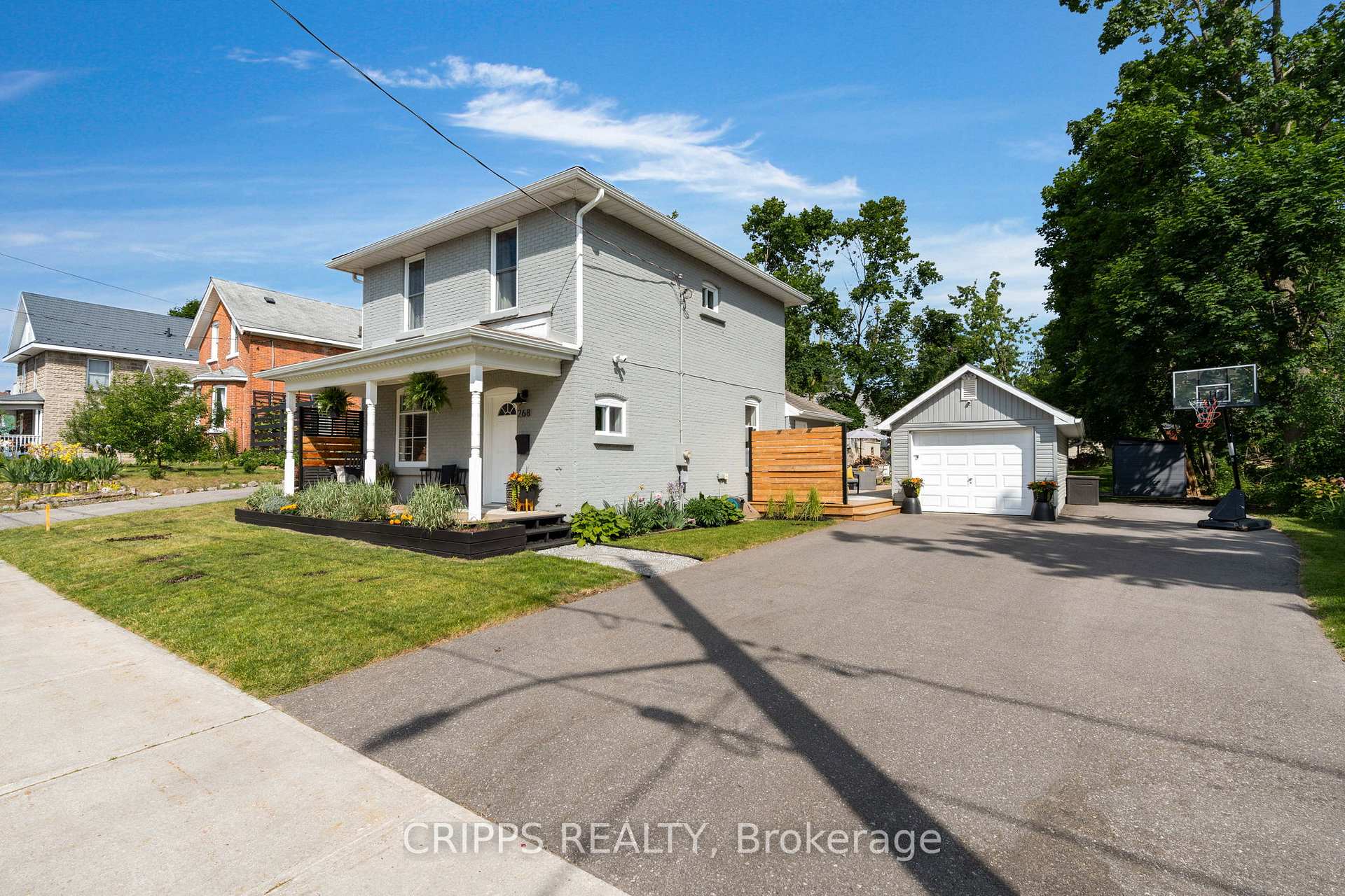 Photo 6 of 268 John Street N, Orillia — HOMEH