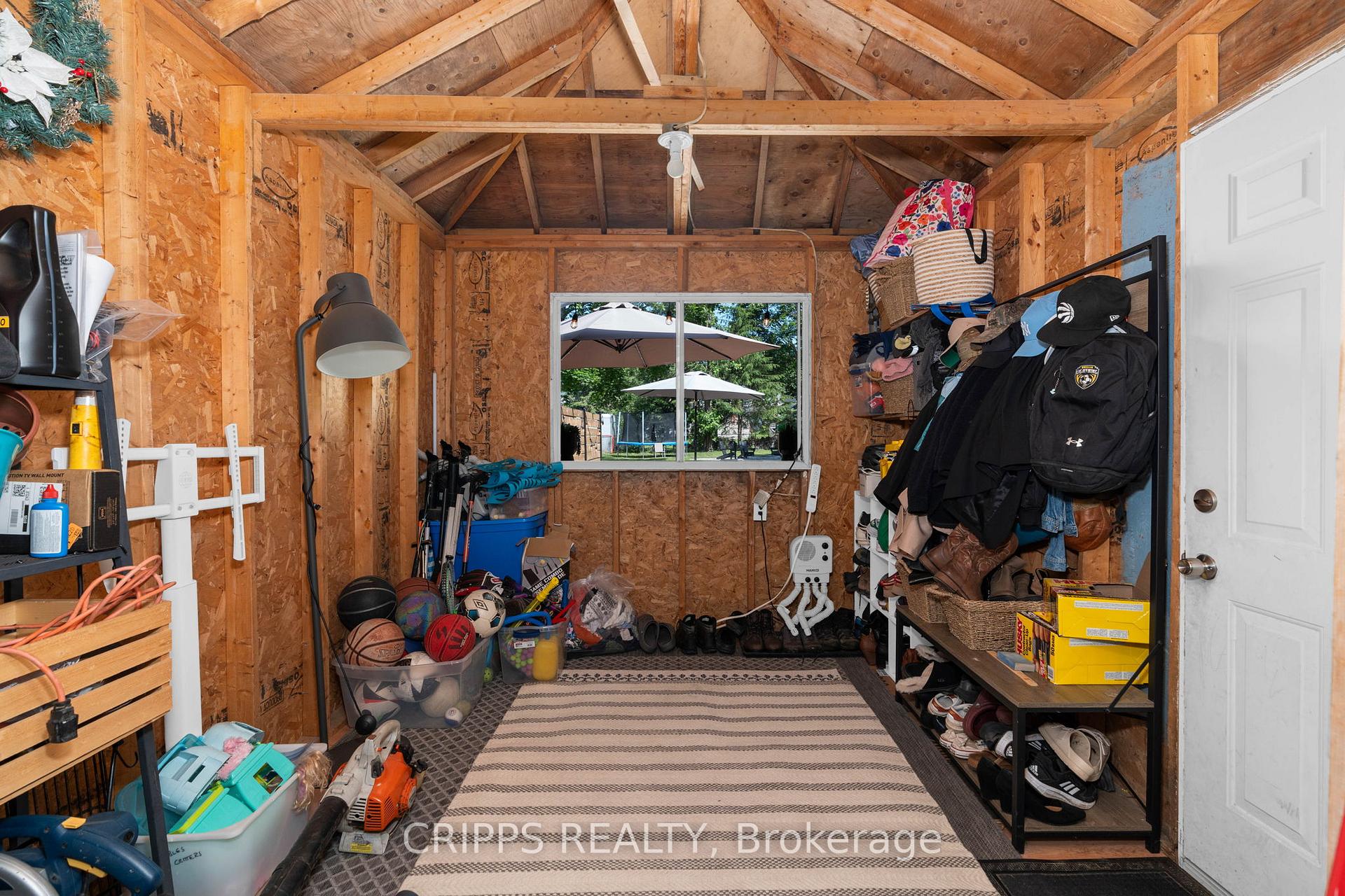 Photo 23 of 268 John Street N, Orillia — HOMEH