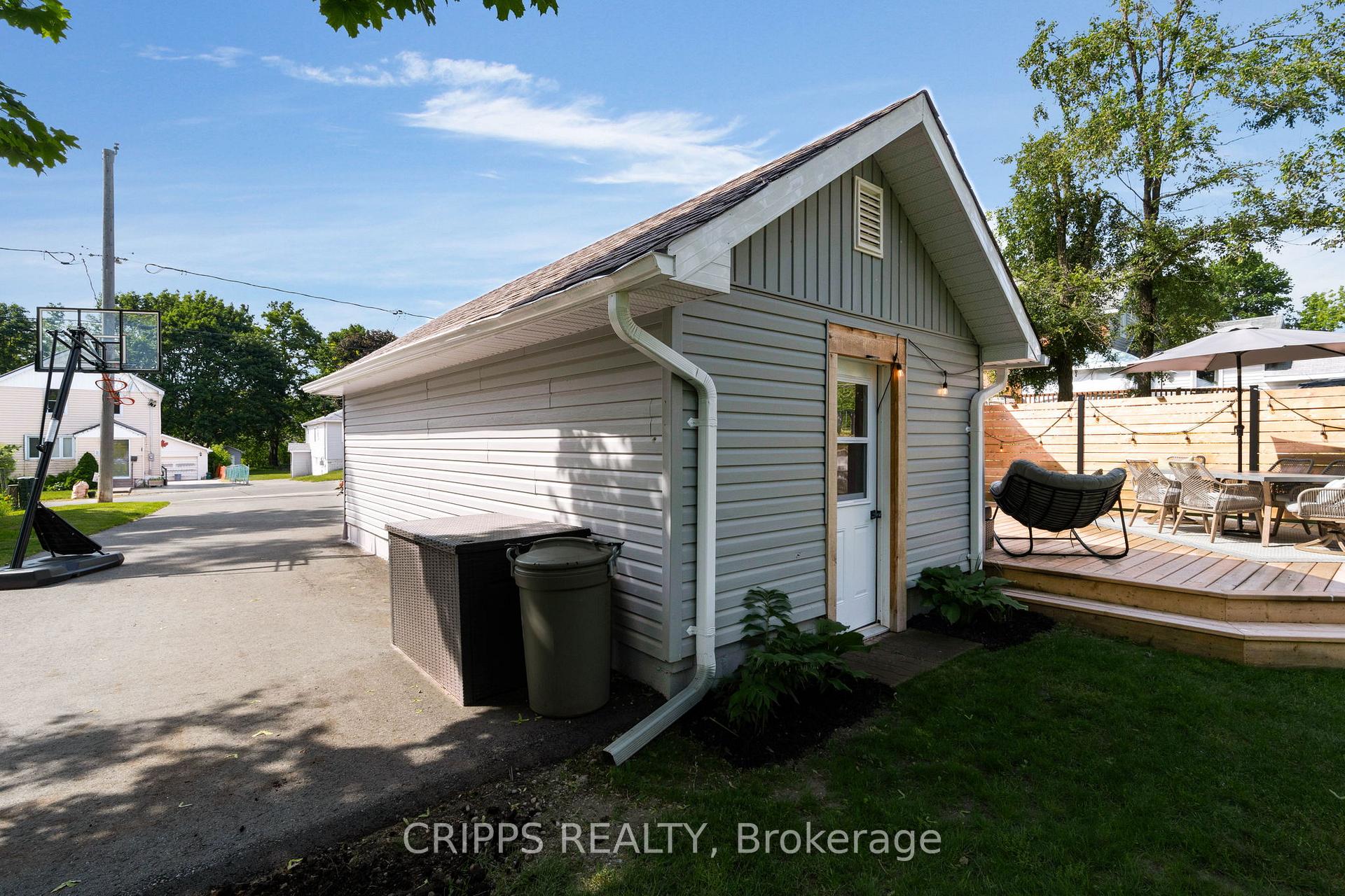 Photo 29 of 268 John Street N, Orillia — HOMEH