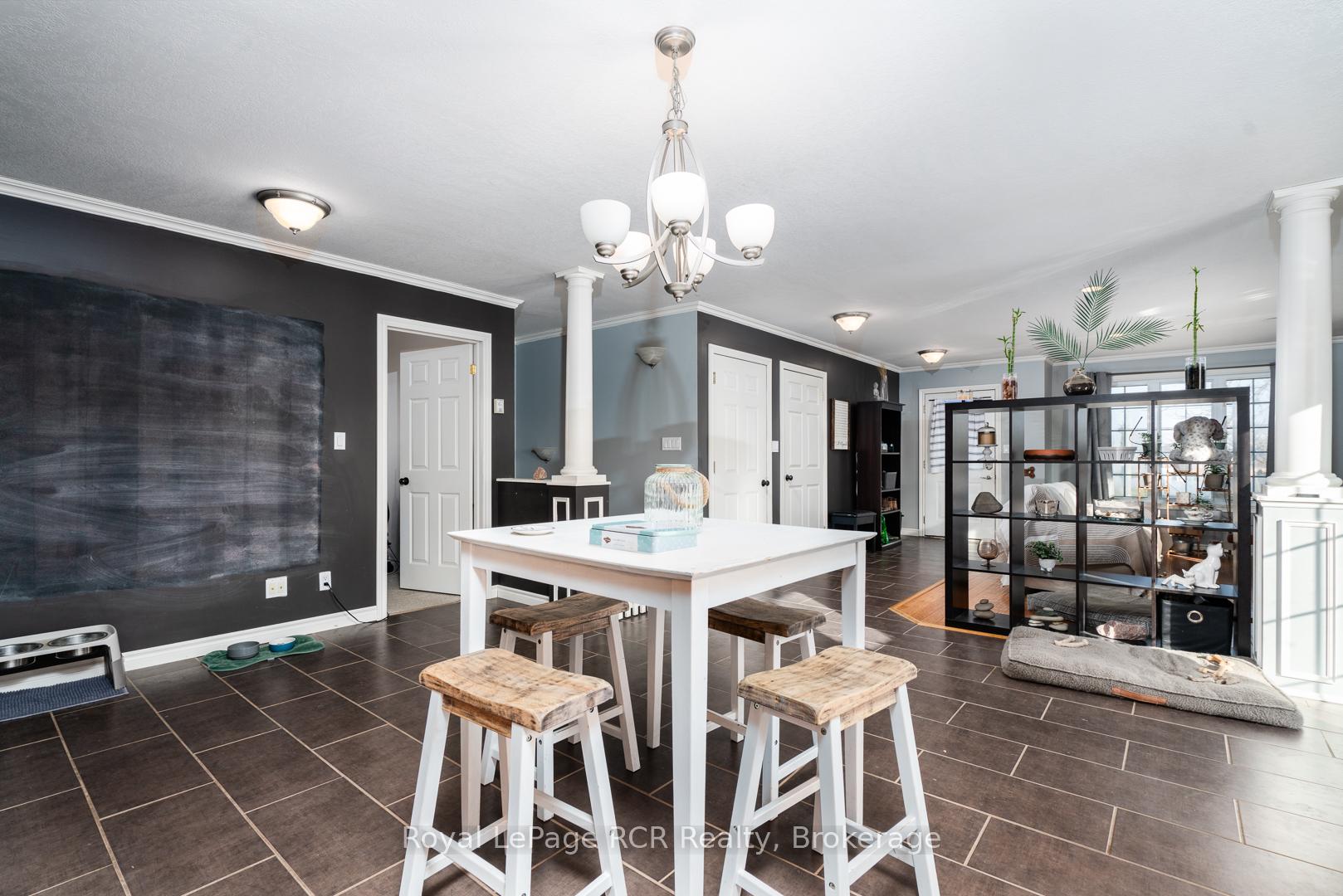 Photo 9 of 625 Wallace Avenue S, North Perth, Listowel — HOMEH