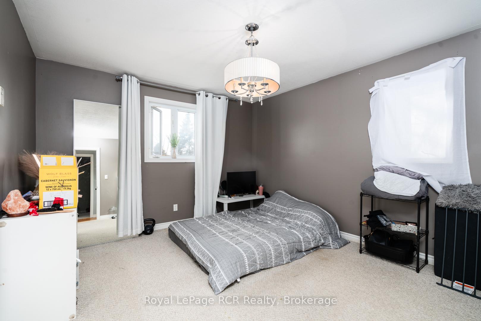 Photo 10 of 625 Wallace Avenue S, North Perth, Listowel — HOMEH