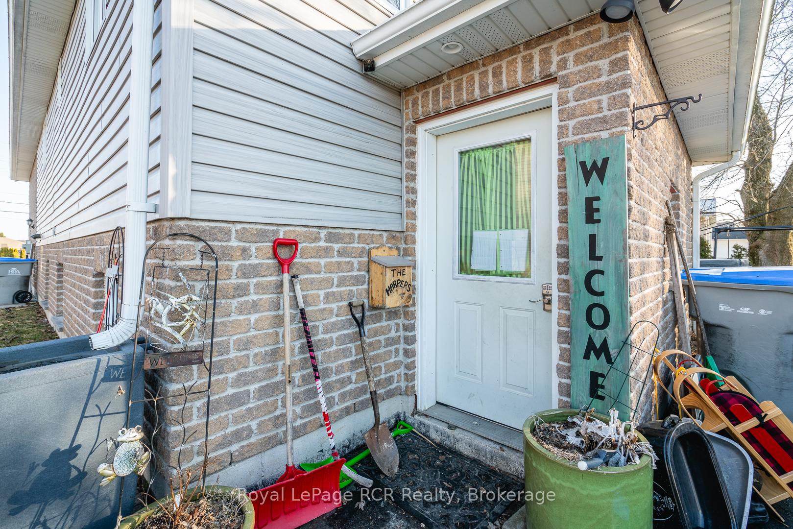 Photo 17 of 625 Wallace Avenue S, North Perth, Listowel — HOMEH