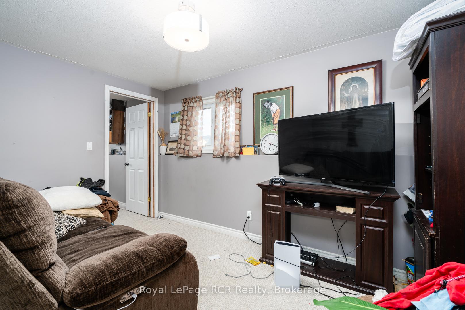 Photo 22 of 625 Wallace Avenue S, North Perth, Listowel — HOMEH