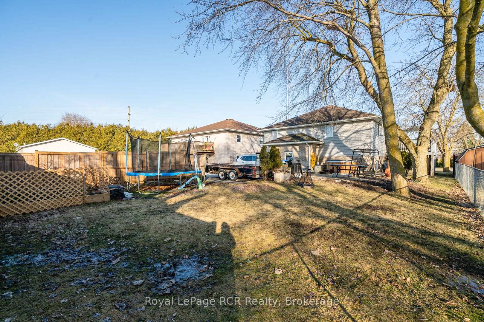 Photo 35 of 625 Wallace Avenue S, North Perth, Listowel — HOMEH
