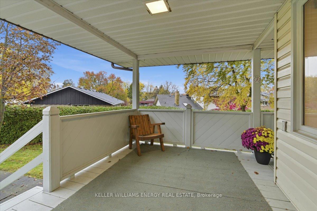 Photo 33 of 767 Jasmine Crescent, Oshawa, Centennial — HOMEH