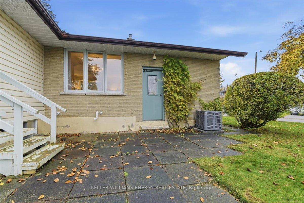 Photo 36 of 767 Jasmine Crescent, Oshawa, Centennial — HOMEH