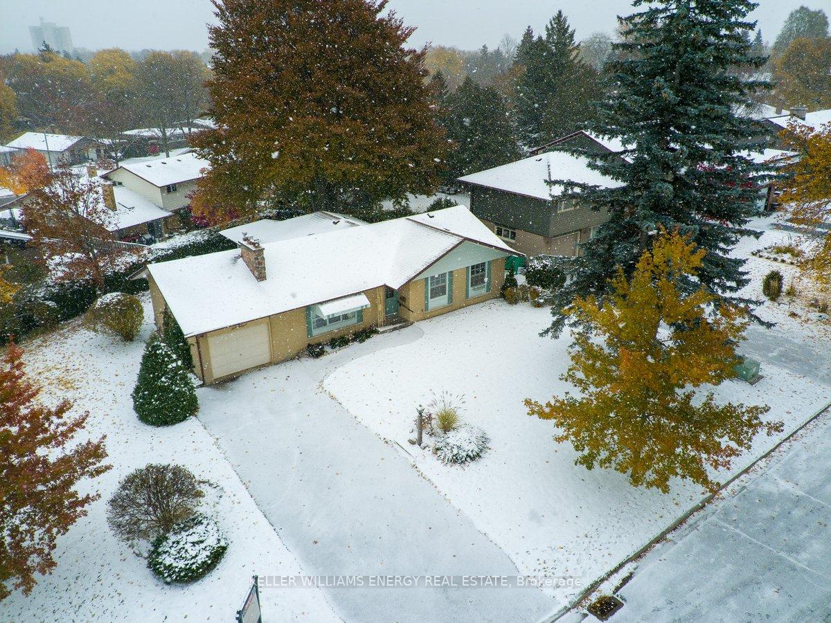 Photo 39 of 767 Jasmine Crescent, Oshawa, Centennial — HOMEH