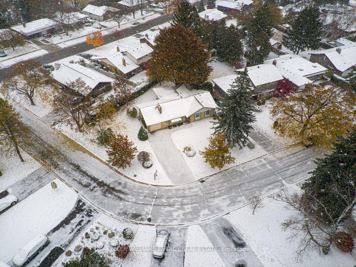 Photo 40 of 767 Jasmine Crescent, Oshawa, Centennial — HOMEH