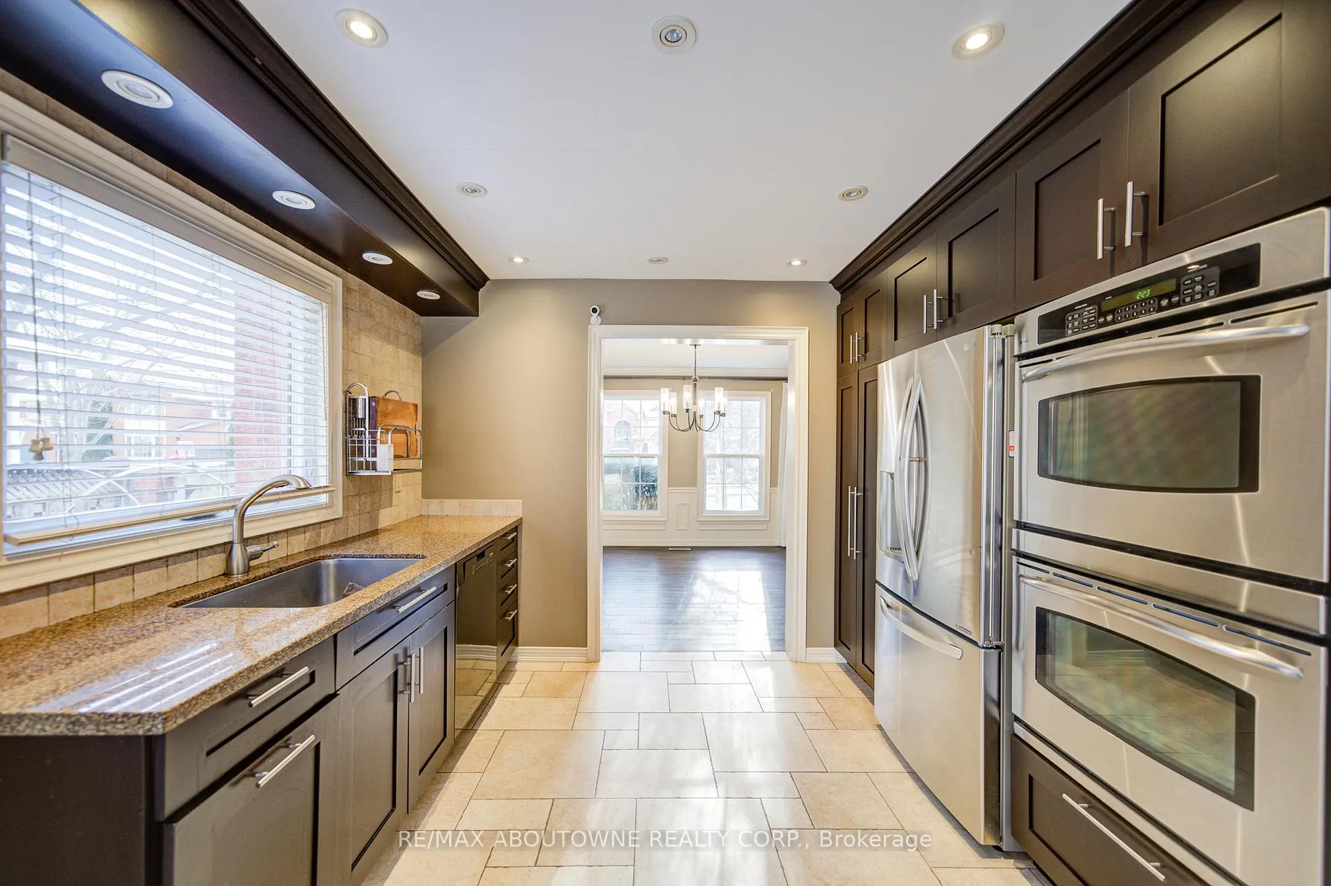 Photo 16 of 1251 Old Colony Road, Oakville, Glen Abbey — HOMEH