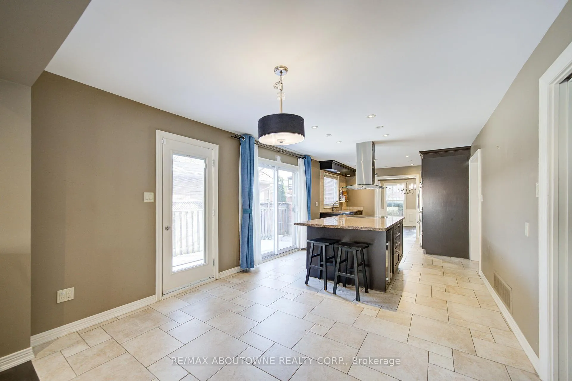 Photo 19 of 1251 Old Colony Road, Oakville, Glen Abbey — HOMEH