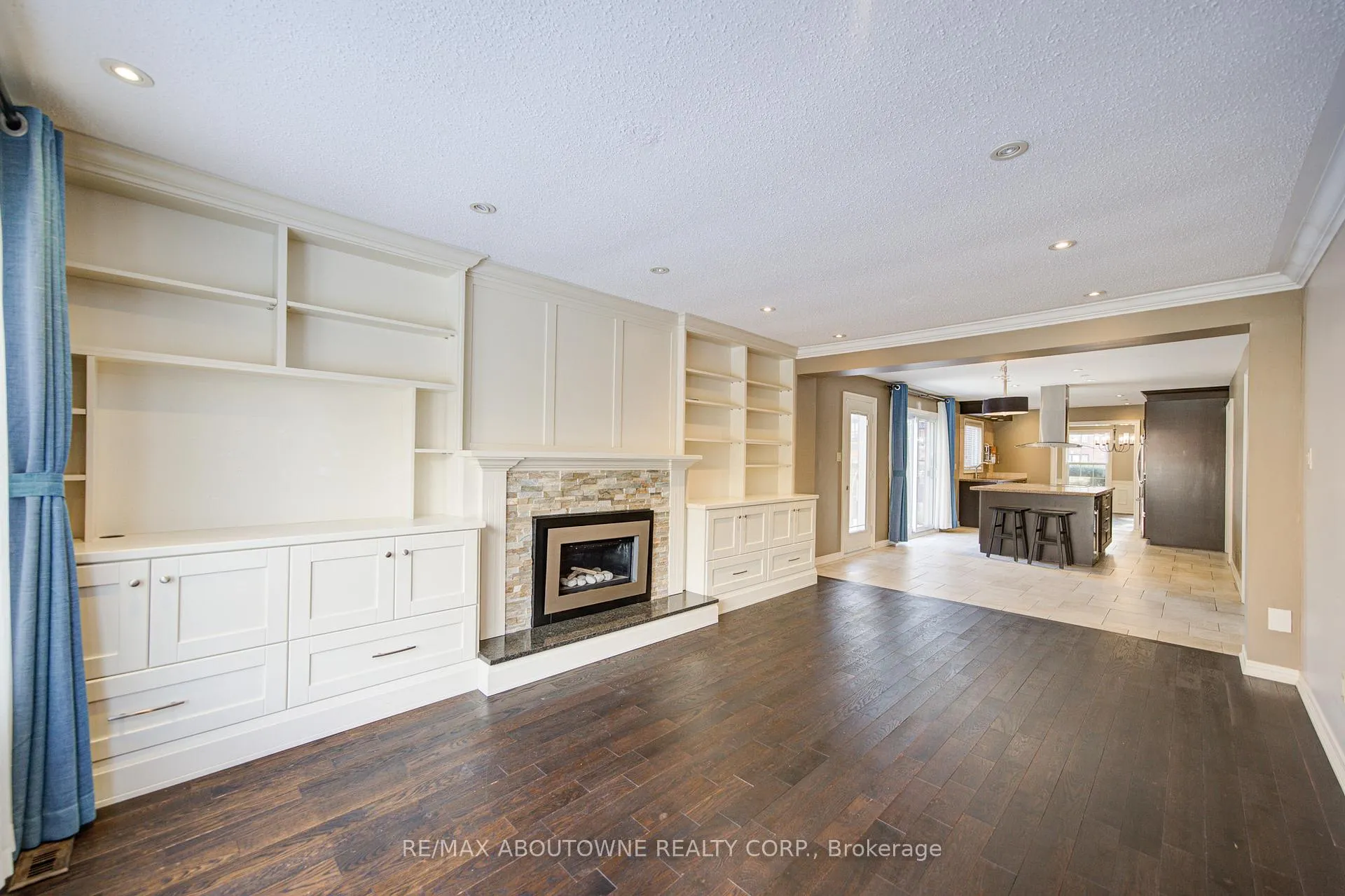 Photo 21 of 1251 Old Colony Road, Oakville, Glen Abbey — HOMEH