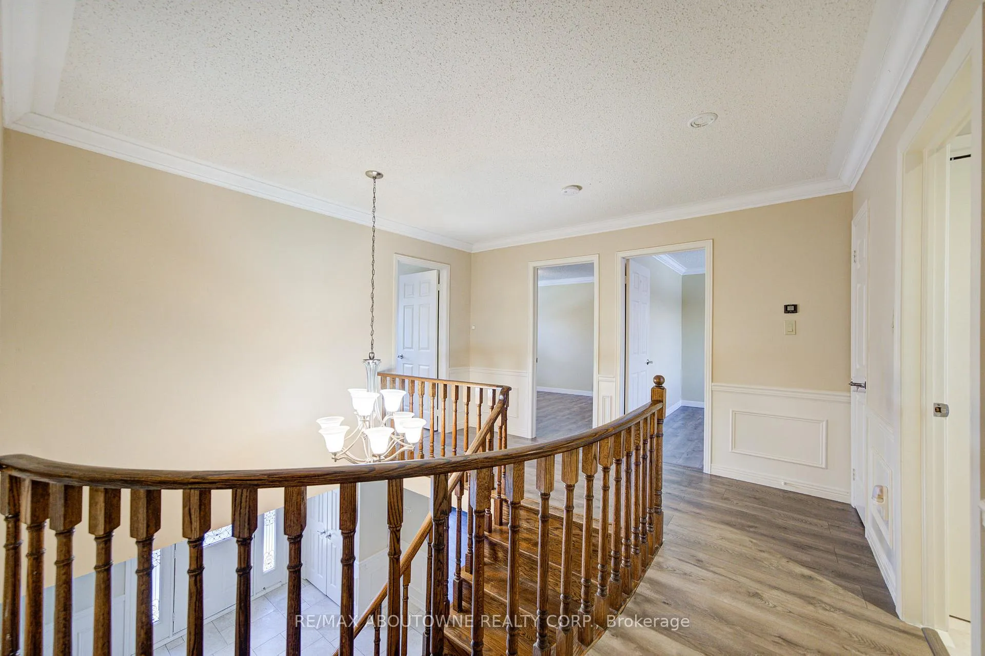 Photo 23 of 1251 Old Colony Road, Oakville, Glen Abbey — HOMEH