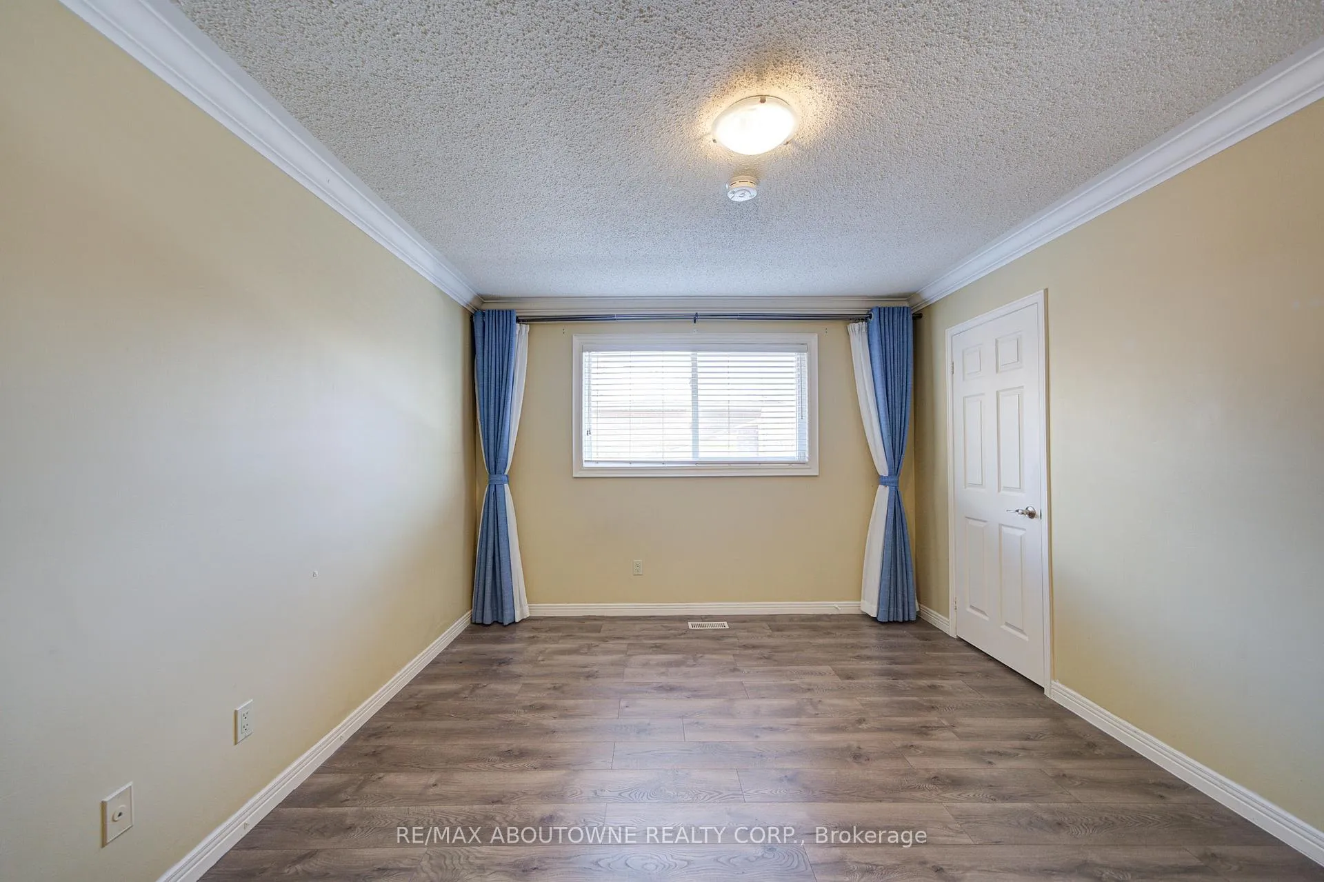 Photo 31 of 1251 Old Colony Road, Oakville, Glen Abbey — HOMEH