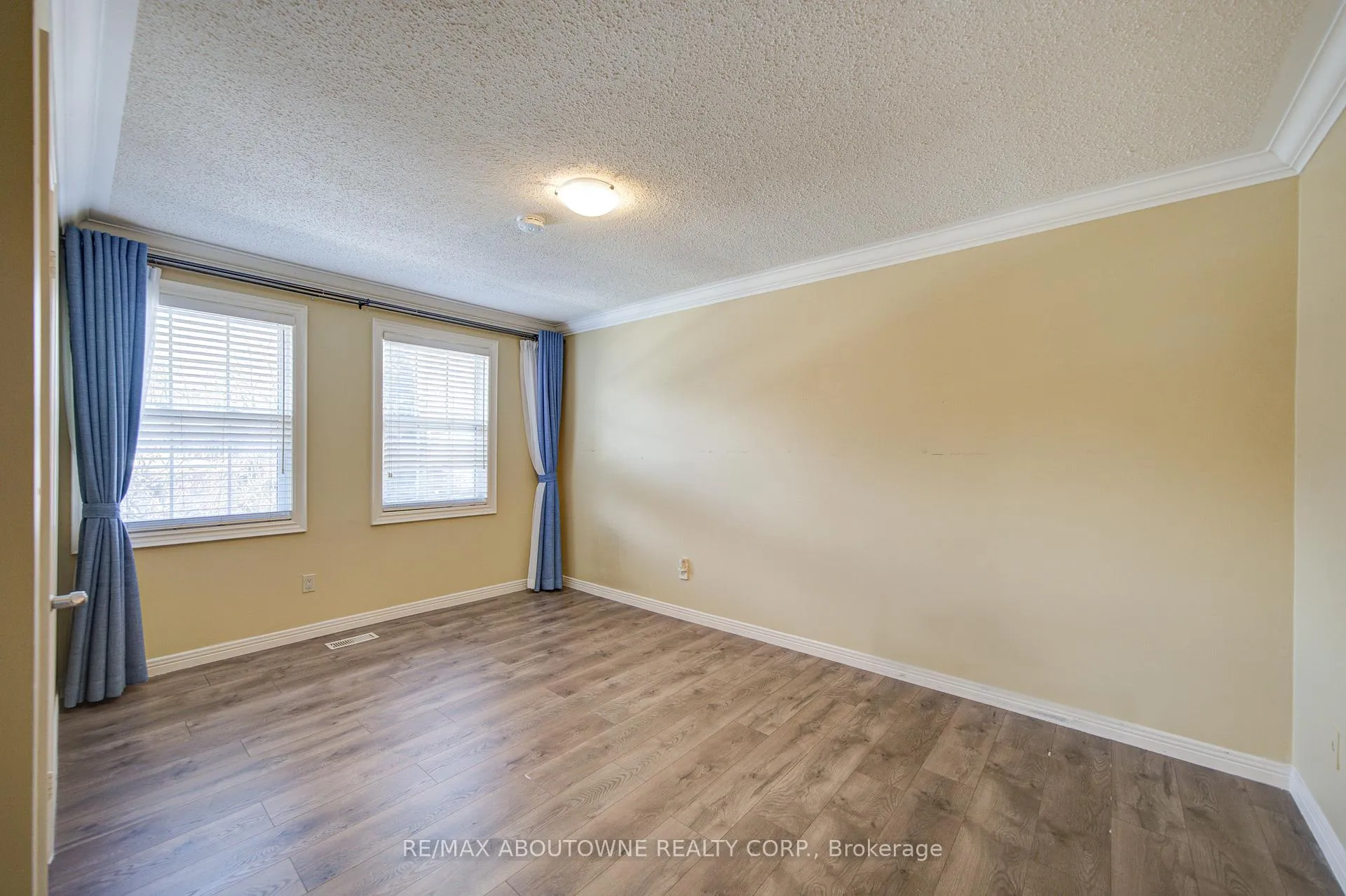 Photo 34 of 1251 Old Colony Road, Oakville, Glen Abbey — HOMEH