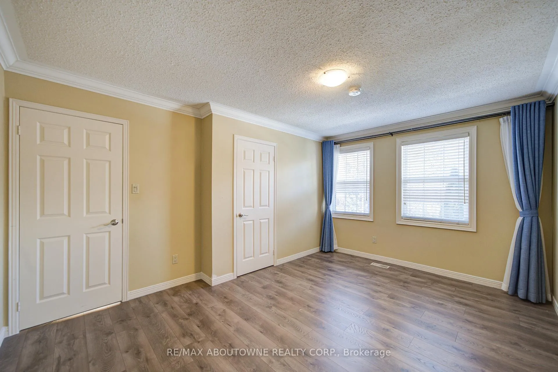 Photo 35 of 1251 Old Colony Road, Oakville, Glen Abbey — HOMEH