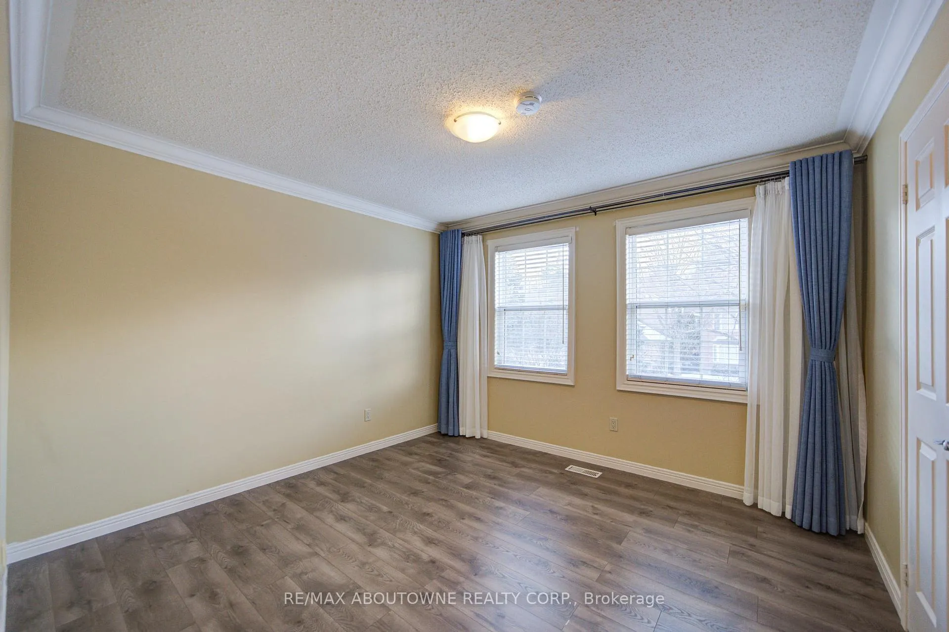 Photo 36 of 1251 Old Colony Road, Oakville, Glen Abbey — HOMEH