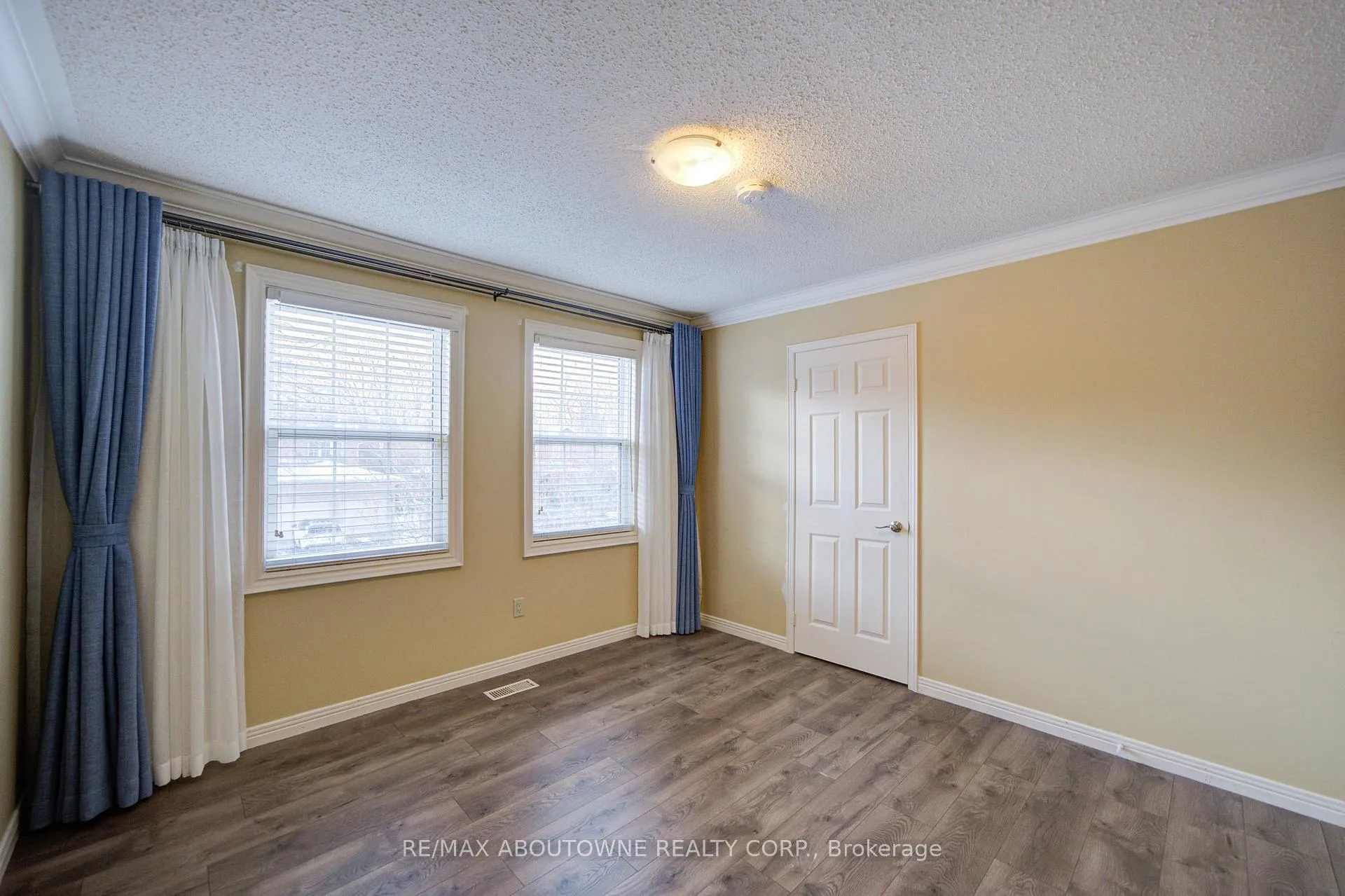 Photo 37 of 1251 Old Colony Road, Oakville, Glen Abbey — HOMEH