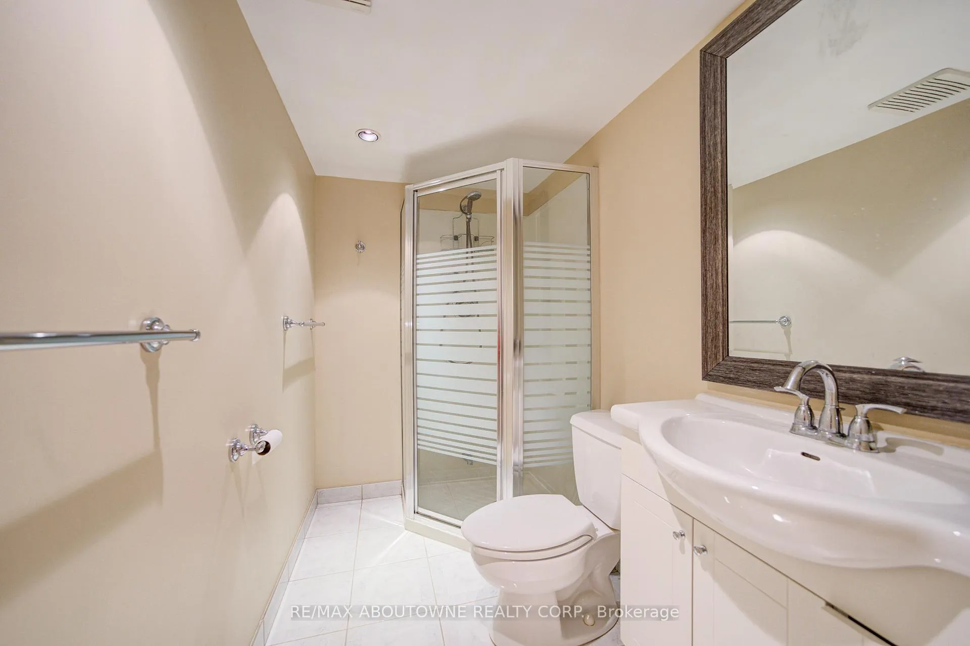 Photo 39 of 1251 Old Colony Road, Oakville, Glen Abbey — HOMEH