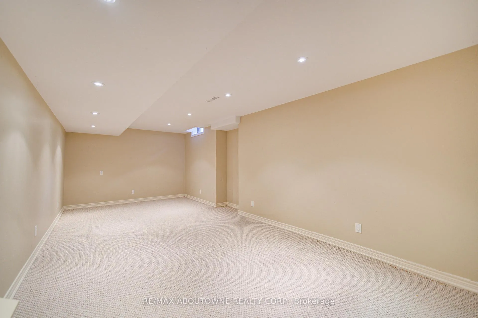 Photo 45 of 1251 Old Colony Road, Oakville, Glen Abbey — HOMEH