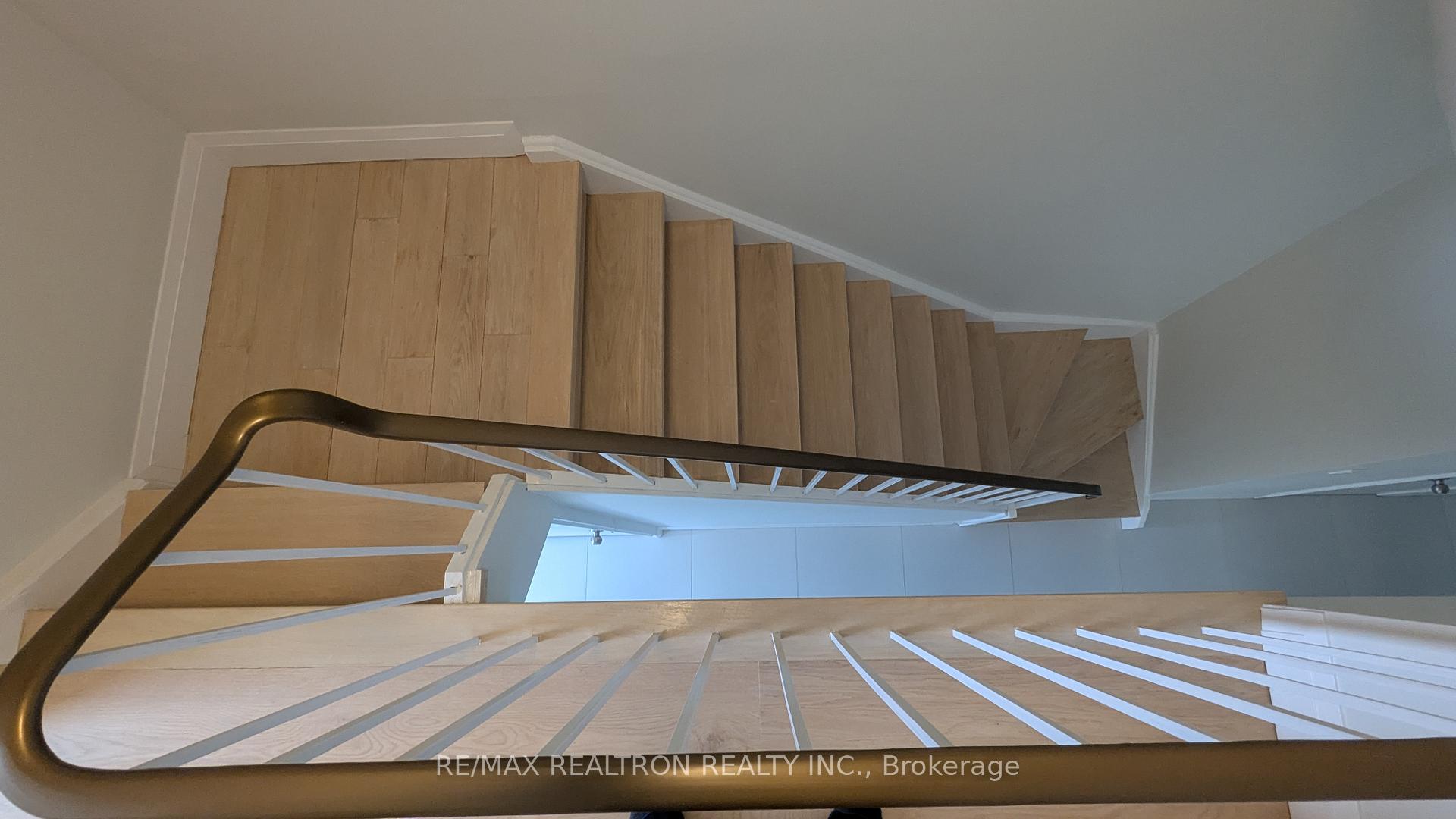 Photo 11 of Unit Upper, 69 Bedale Crescent, Markham, Milliken Mills West — HOMEH