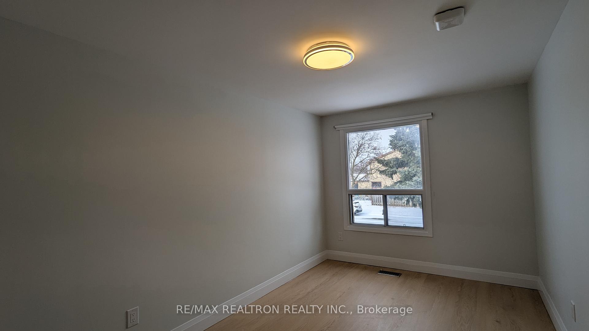 Photo 20 of Unit Upper, 69 Bedale Crescent, Markham, Milliken Mills West — HOMEH