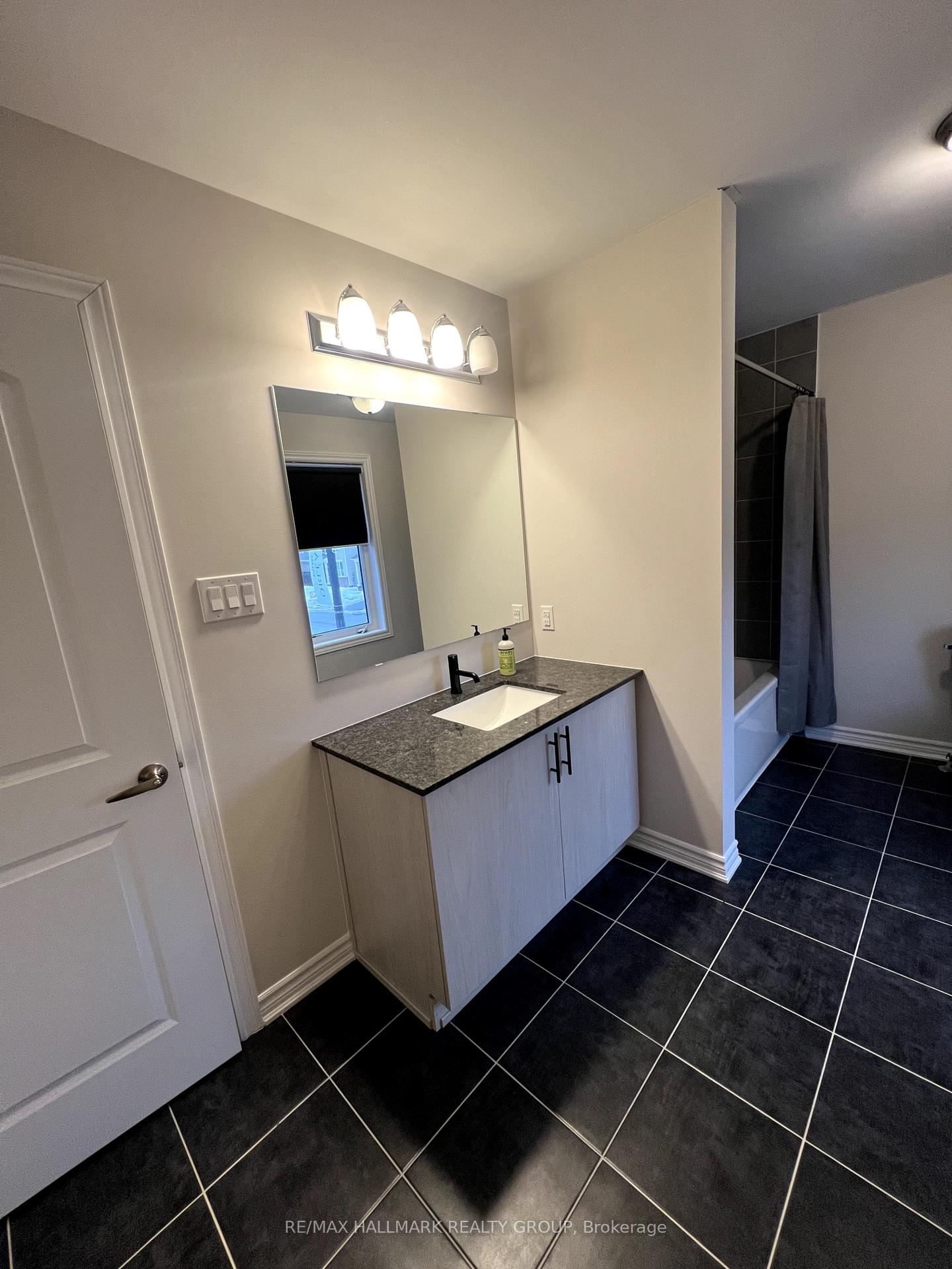 Photo 18 of 701 Vennecy Terrace E, Ottawa, Chapel Hill South - Orleans Village — HOMEH