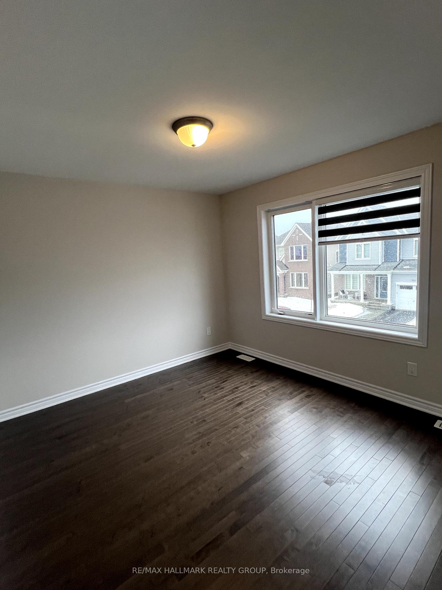 Photo 29 of 701 Vennecy Terrace E, Ottawa, Chapel Hill South - Orleans Village — HOMEH