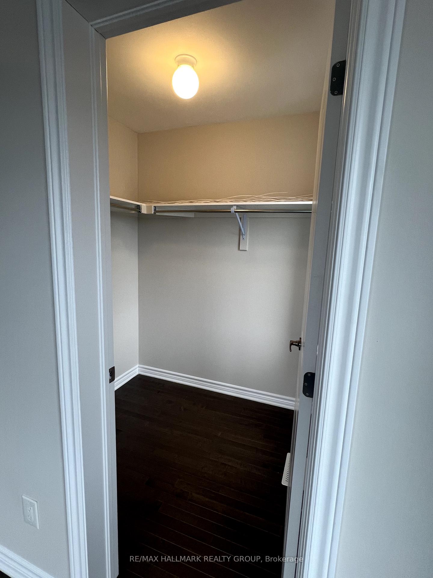 Photo 30 of 701 Vennecy Terrace E, Ottawa, Chapel Hill South - Orleans Village — HOMEH