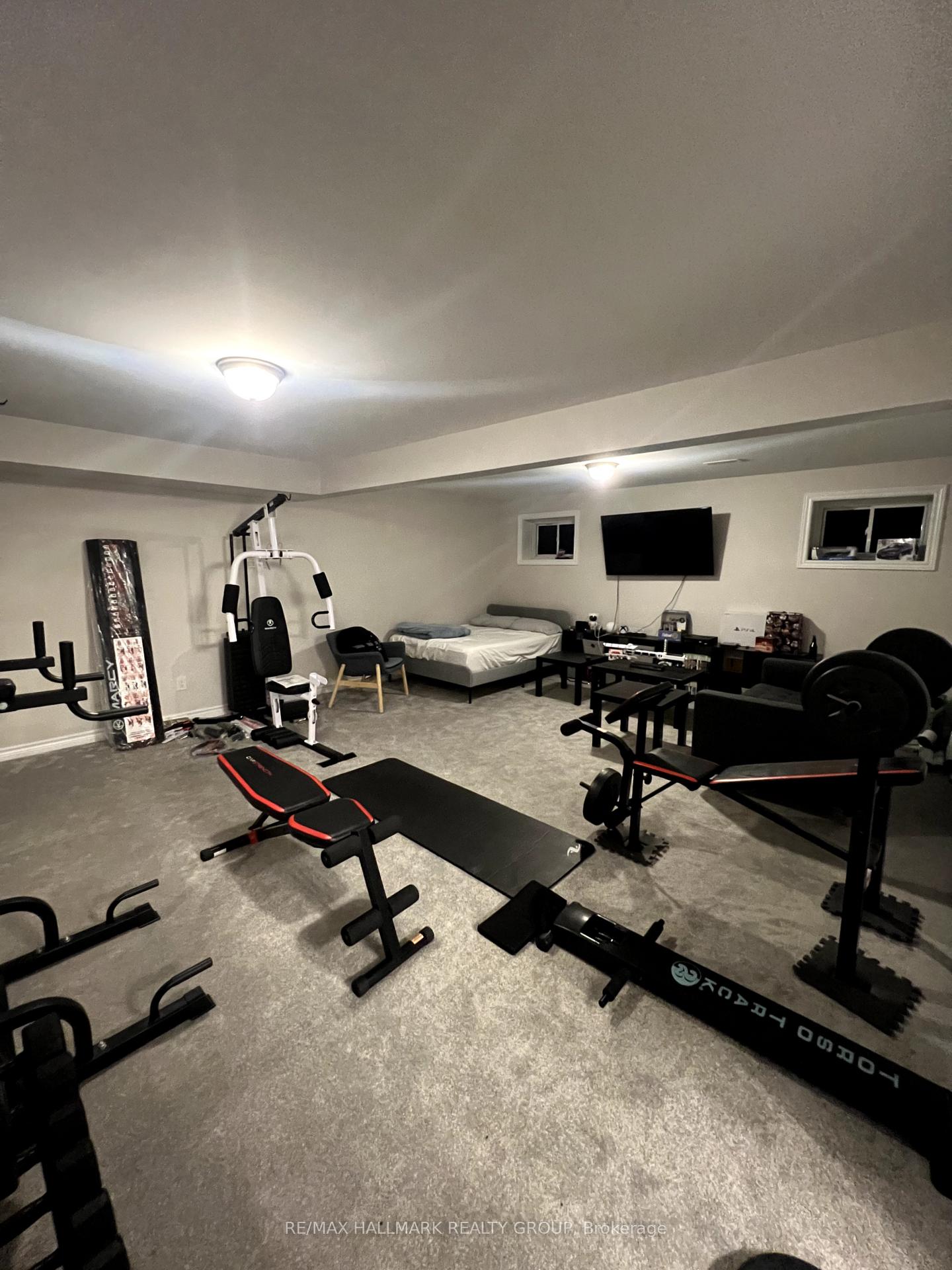 Photo 33 of 701 Vennecy Terrace E, Ottawa, Chapel Hill South - Orleans Village — HOMEH
