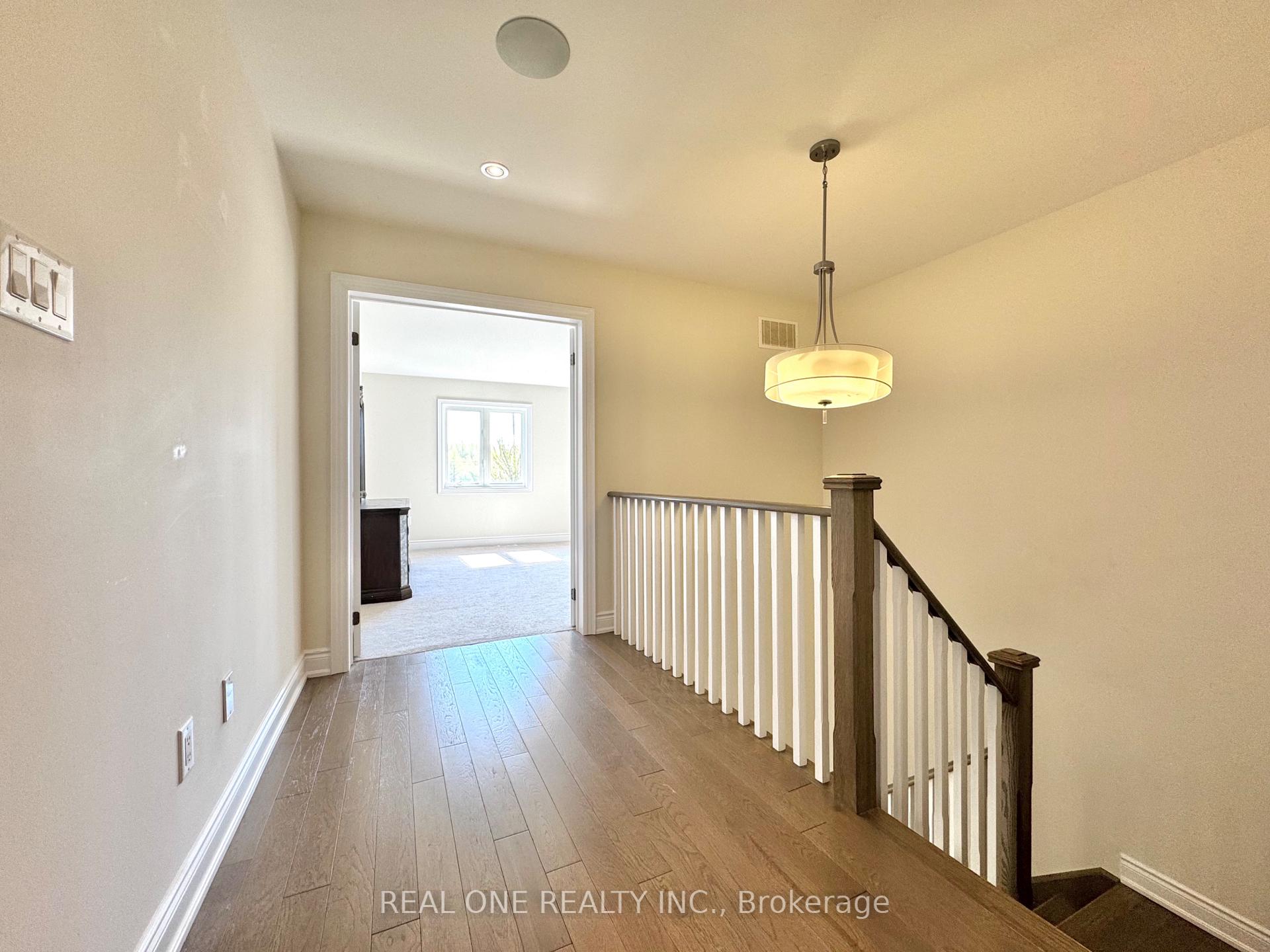 Photo 27 of 7570 Goldenrod Trail, Niagara Falls, Brown — HOMEH