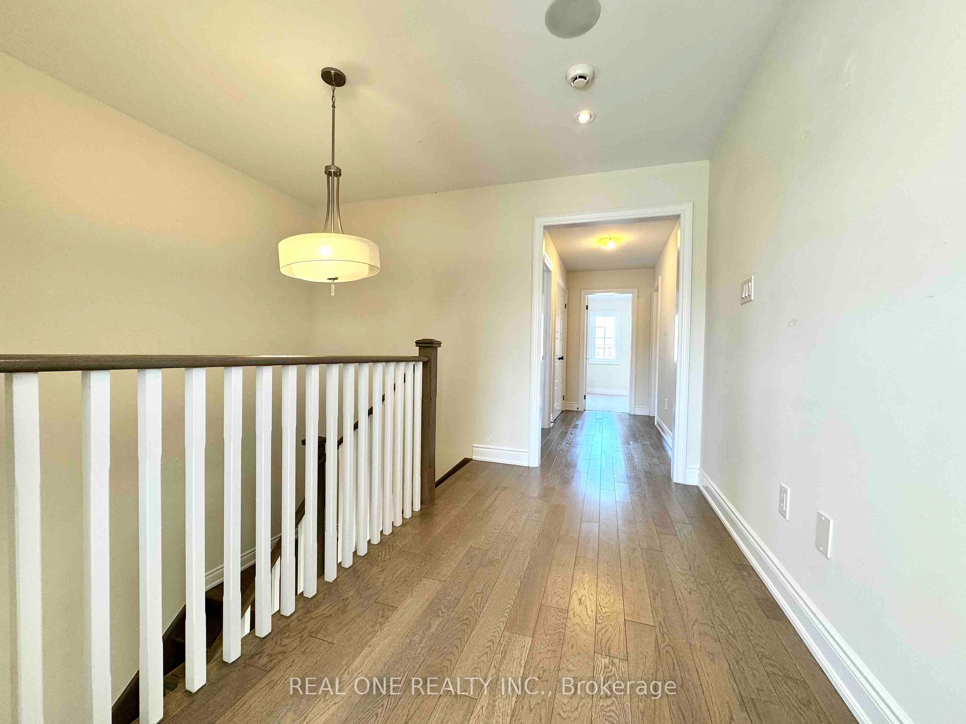 Photo 34 of 7570 Goldenrod Trail, Niagara Falls, Brown — HOMEH