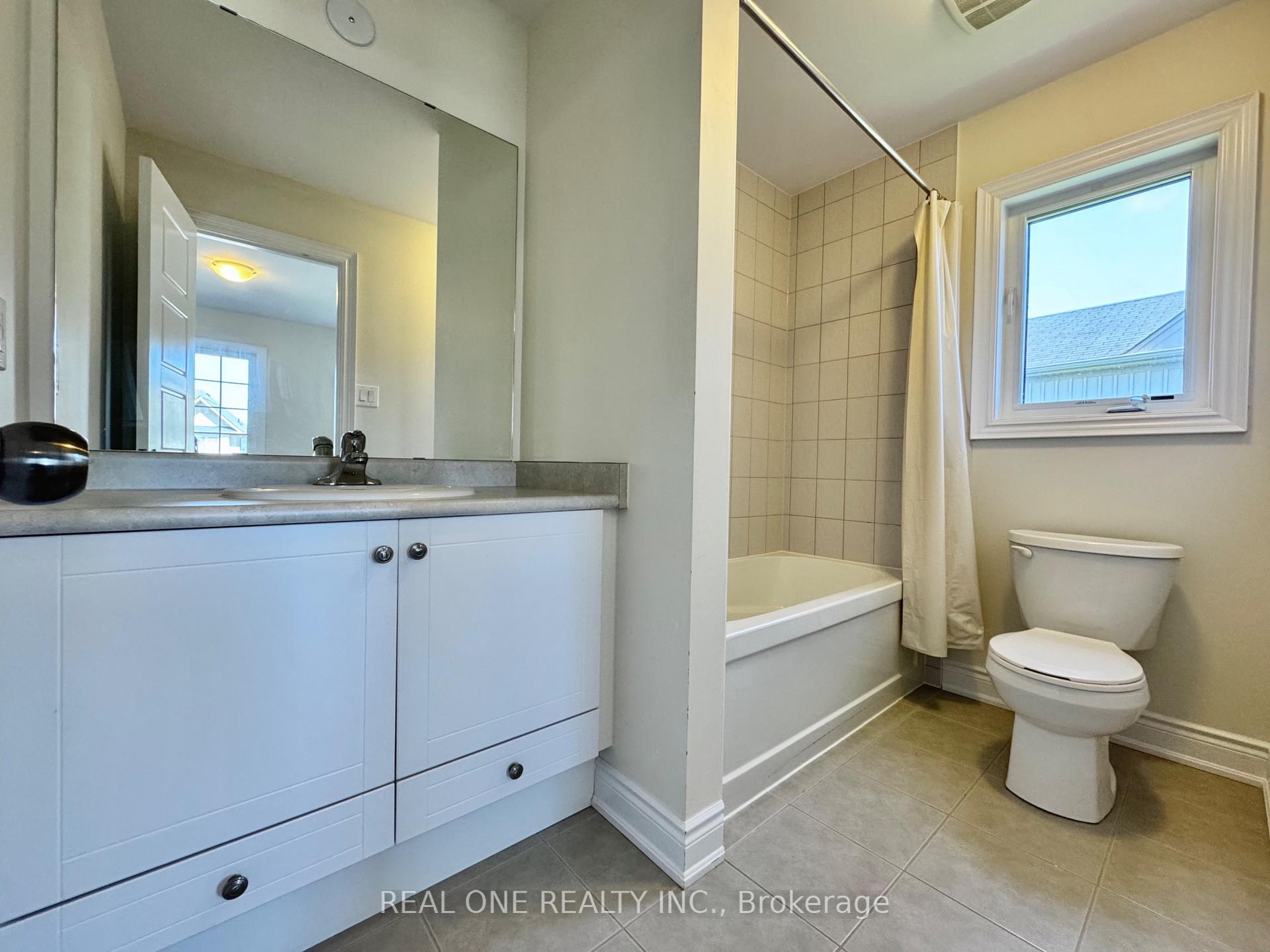 Photo 42 of 7570 Goldenrod Trail, Niagara Falls, Brown — HOMEH