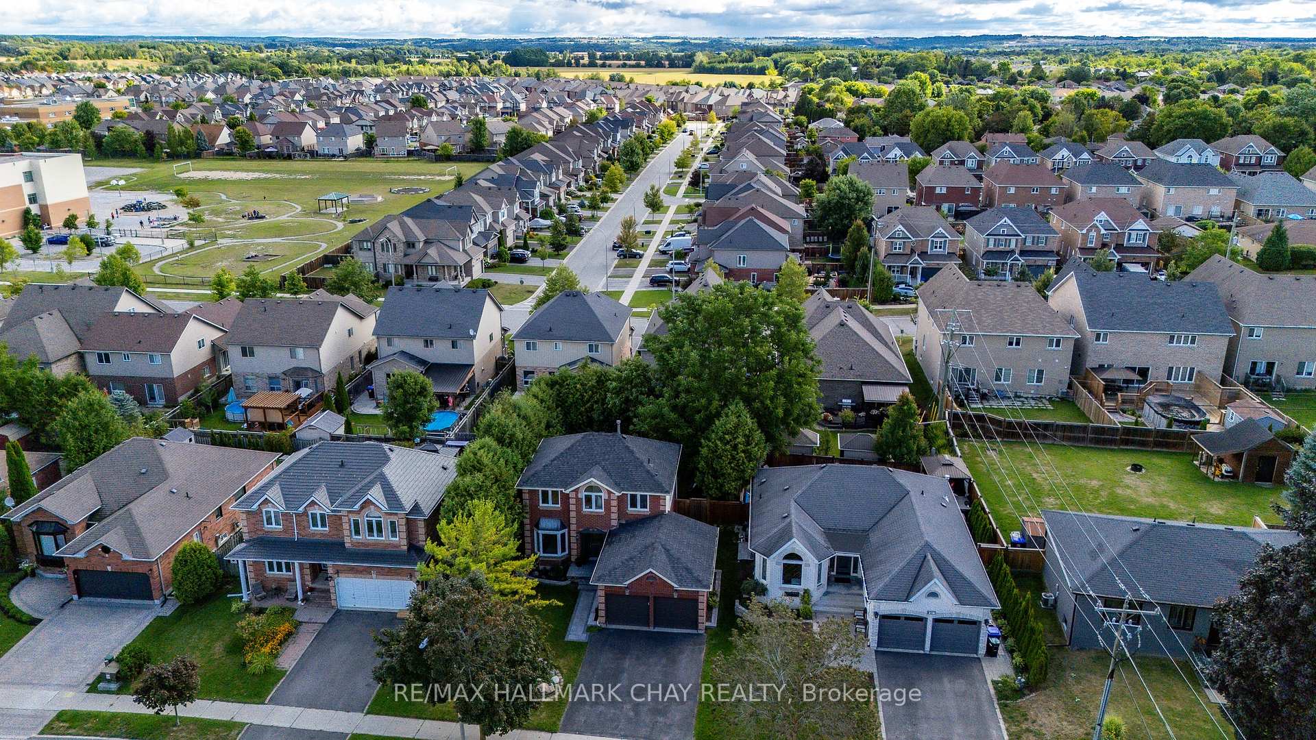 Photo 45 of 95 Banting Drive, New Tecumseth, Alliston — HOMEH