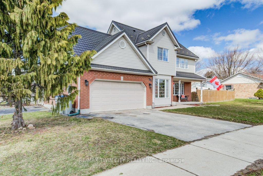 Photo 1 of 705 Lavery Street, North Perth, Listowel — HOMEH