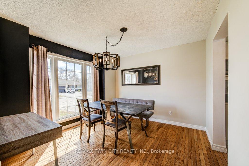 Photo 8 of 705 Lavery Street, North Perth, Listowel — HOMEH