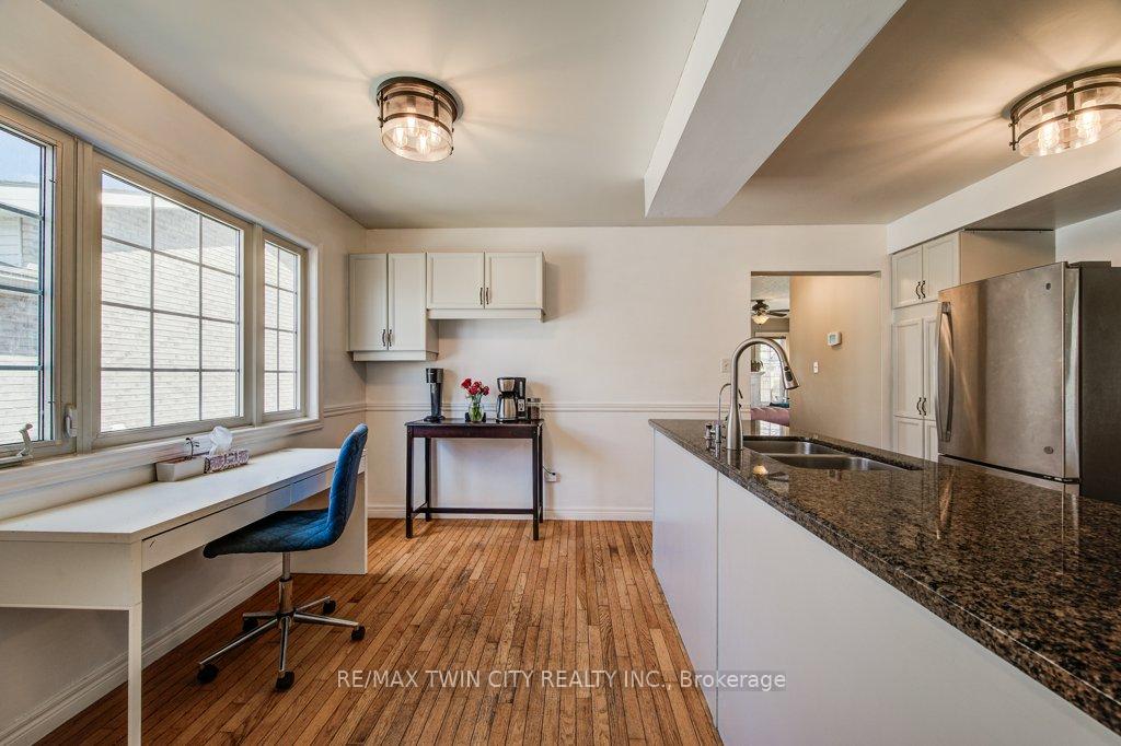 Photo 16 of 705 Lavery Street, North Perth, Listowel — HOMEH