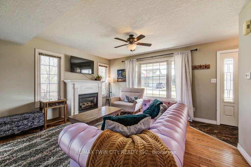 Photo 22 of 705 Lavery Street, North Perth, Listowel — HOMEH