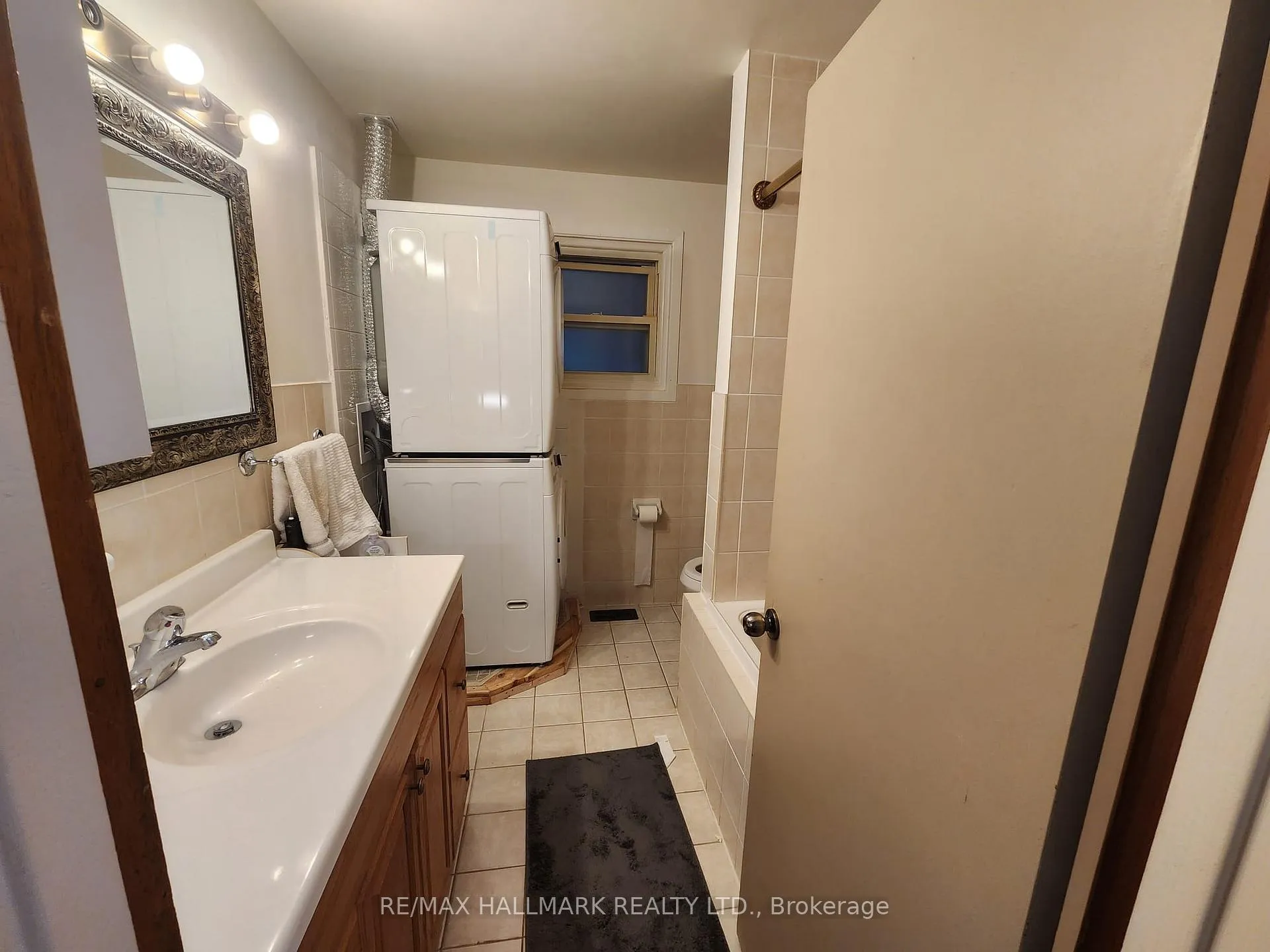 Photo 25 of Unit Main, 390 Gibbons Street, Oshawa, McLaughlin — HOMEH