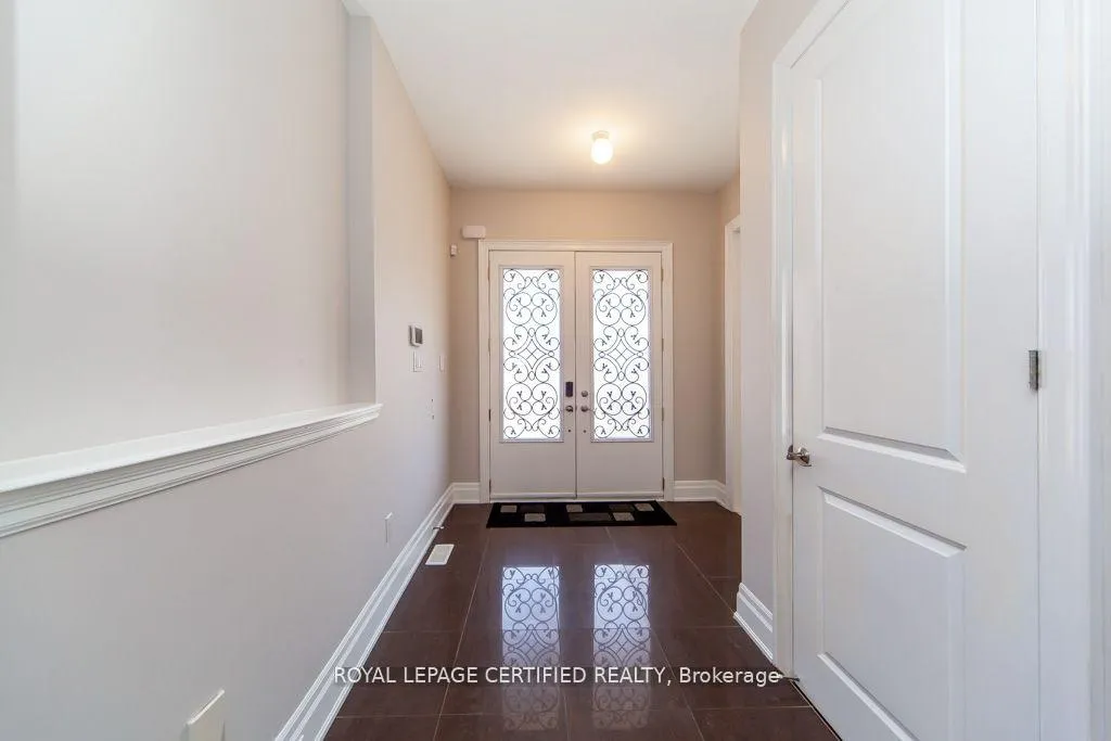Photo 4 of 3420 Mistwell Crescent, Oakville, Bronte — HOMEH