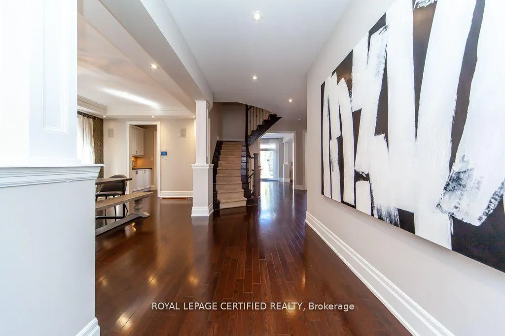 Photo 10 of 3420 Mistwell Crescent, Oakville, Bronte — HOMEH