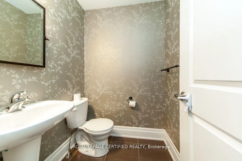 Photo 40 of 3420 Mistwell Crescent, Oakville, Bronte — HOMEH
