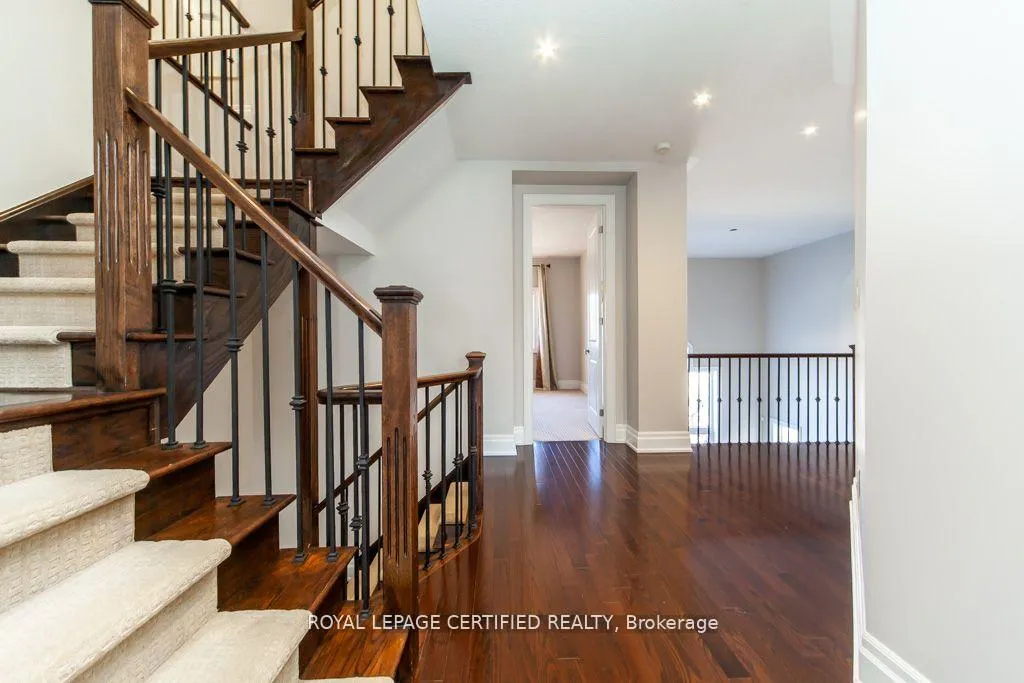 Photo 46 of 3420 Mistwell Crescent, Oakville, Bronte — HOMEH