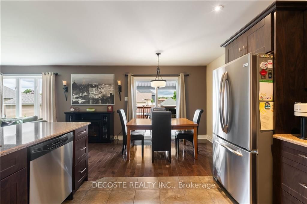 Photo 9 of 133 St George Street E, North Glengarry, Alexandria — HOMEH